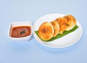 Chicken stuffed Podi Idli  (Dinner)